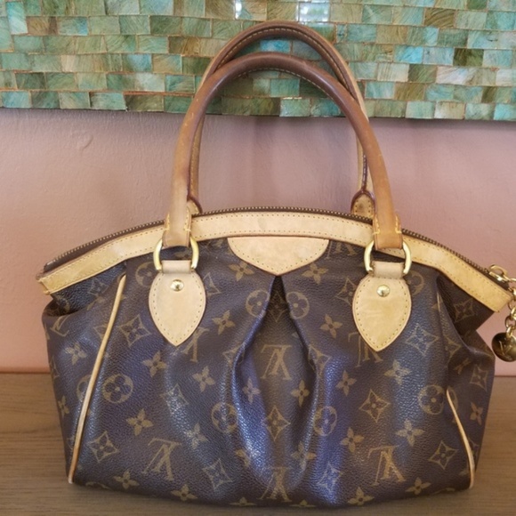 Louis Vuitton Handbags - Louis Vuitton Tivoli PM Handbag 100% Authentic